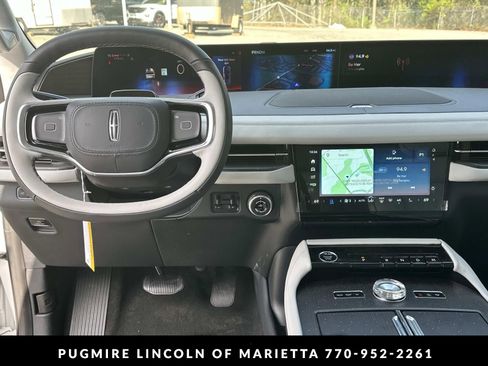 New 2026 Lincoln Navigator Black Label AWD/4WD image 14