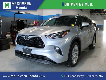 Used 2021 Toyota Highlander Limited