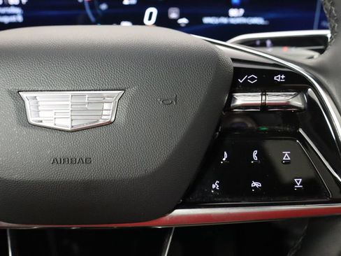 Used 2024 Cadillac Lyriq Sport RWD image 10
