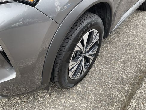 Used 2022 Nissan Rogue SV AWD/4WD image 9