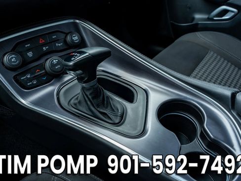 Used 2016 Dodge Challenger SXT w/ Blacktop Package image 21