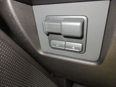 New 2026 GMC Canyon Denali image 22