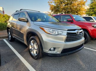 Used 2016 Toyota Highlander Limited image 1