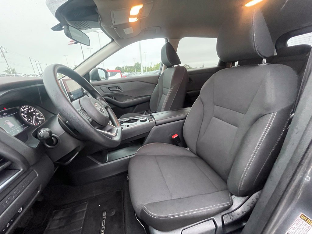 Used 2023 Nissan Rogue S AWD/4WD image 20