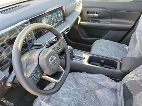 New 2026 Nissan Kicks SV w/ SV Premium Package AWD/4WD image 14