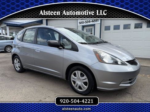 Used 2010 Honda Fit image 1