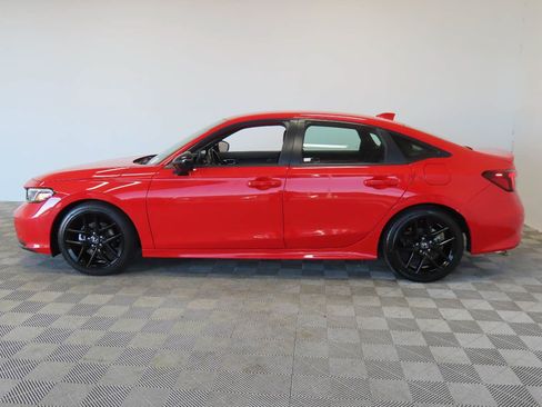 Used 2025 Honda Civic Sport image 5