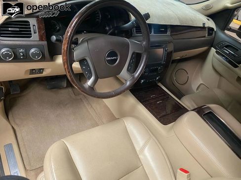 Used 2013 GMC Sierra 3500 Denali image 9