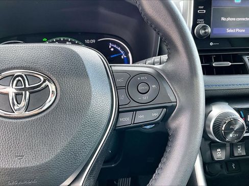 Used 2022 Toyota RAV4 XSE AWD/4WD image 25