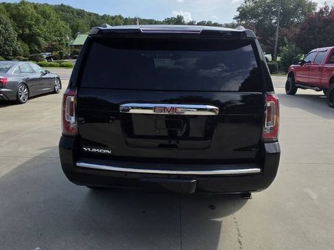 Used 2019 GMC Yukon Denali w/ Denali Ultimate Package RWD image 7
