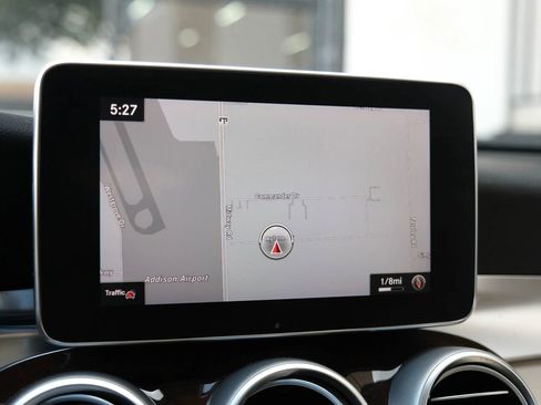 Used 2018 Mercedes-Benz GLC 300 image 38