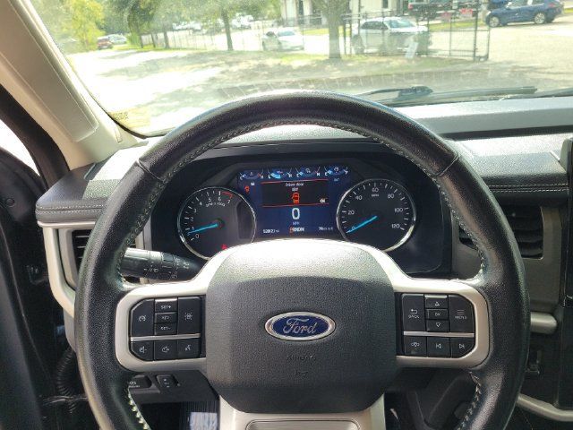 Used 2023 Ford Expedition Max XLT AWD/4WD image 24