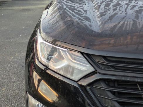 Used 2020 Chevrolet Equinox LT w/ Midnight Edition image 10