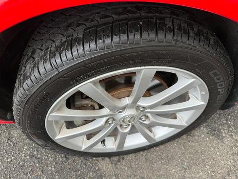 Used 2006 MAZDA MX-5 Miata Grand Touring w/ Premium Pkg RWD image 35