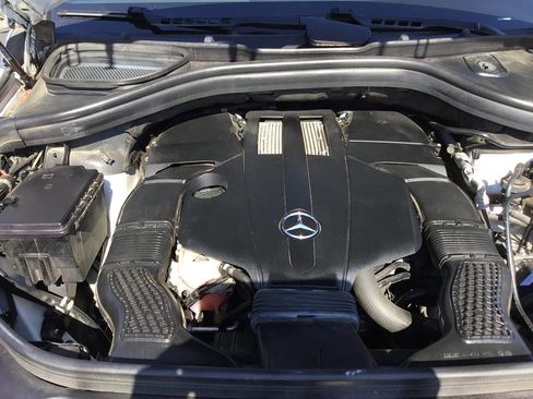 Used 2018 Mercedes-Benz GLS 450 4MATIC image 10