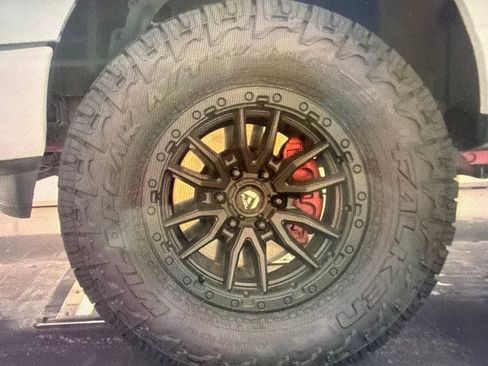 Used 2021 Ford F150 XLT w/ Equipment Group 302A High AWD/4WD image 9