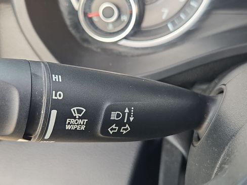 Used 2019 RAM 1500 Big Horn RWD image 23