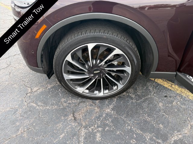 Used 2024 Lincoln Aviator Reserve w/ Equipment Group 201A AWD/4WD image 30