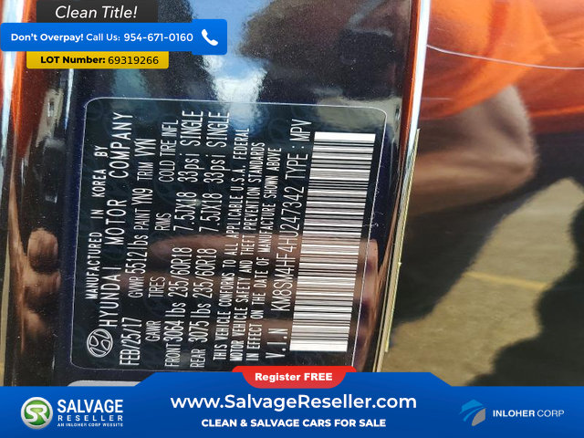 Used 2017 Hyundai Santa Fe SE FWD image 17