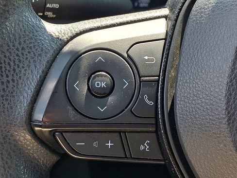 Used 2021 Toyota Corolla LE w/ Carpet Mat Package (TMS) FWD image 21