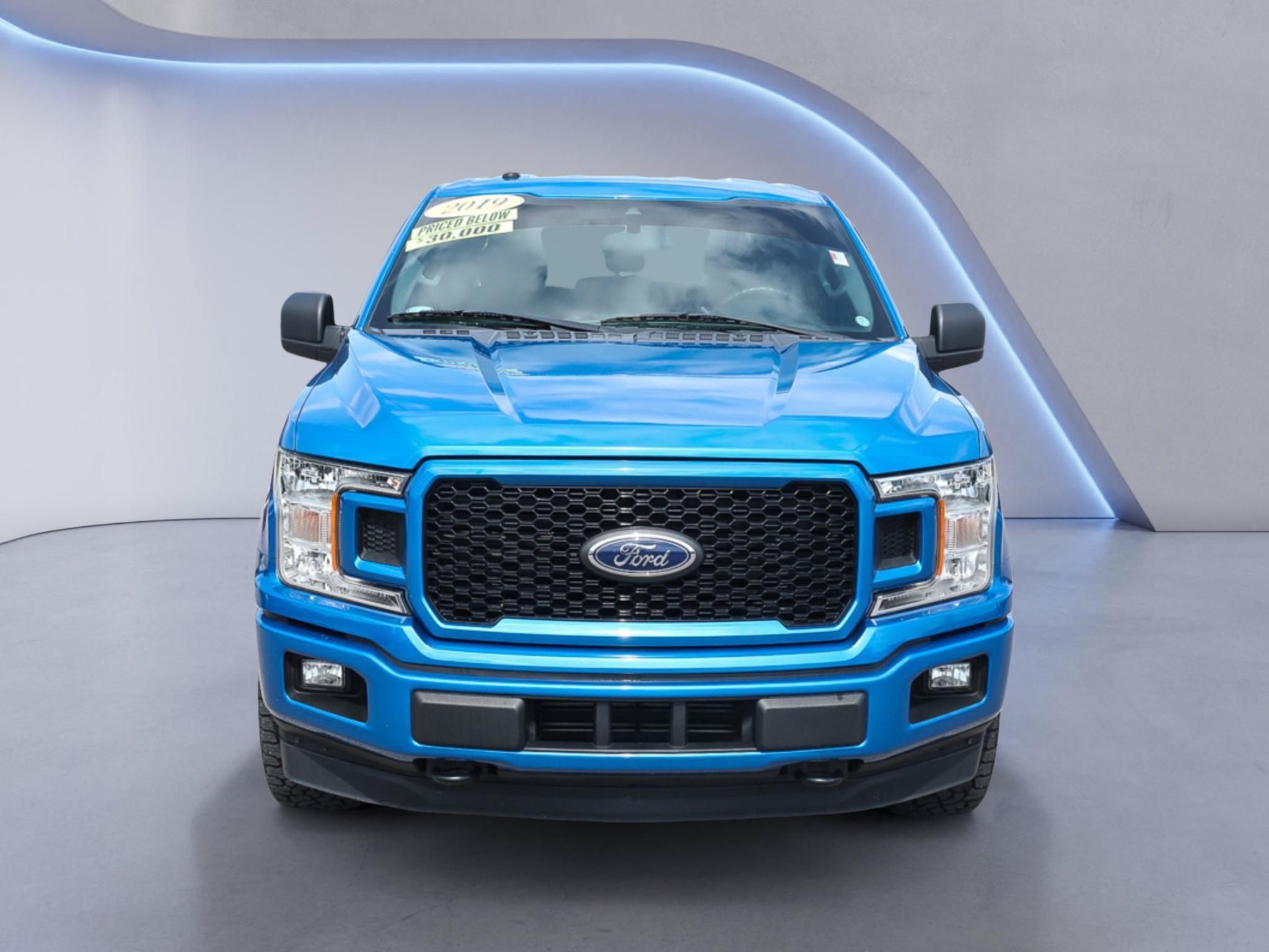 Used 2019 Ford F150 XL w/ Equipment Group 101A Mid AWD/4WD image 10