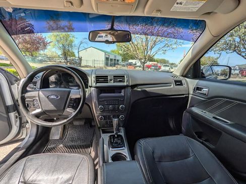 Used 2010 Ford Fusion Sport image 17
