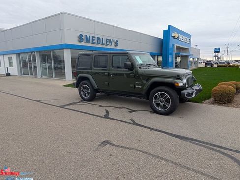 Used 2023 Jeep Wrangler Sahara image 1