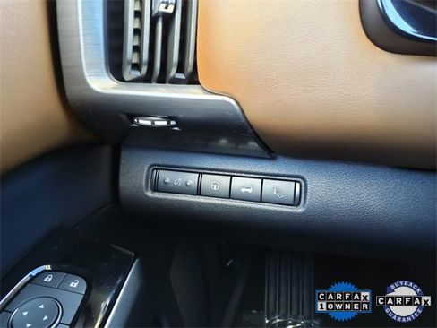 Certified 2024 Nissan Pathfinder Platinum image 21