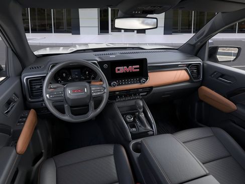 New 2026 GMC Canyon AT4 w/ Technology Plus Package AWD/4WD image 15