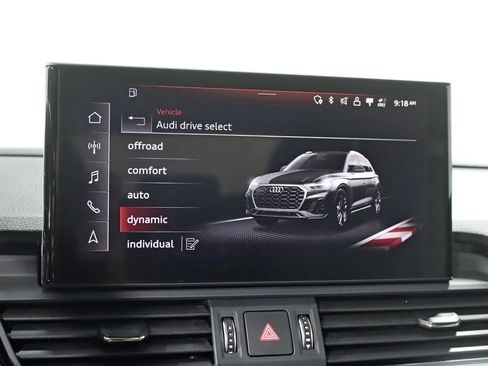 Used 2022 Audi SQ5 Prestige w/ Prestige Package AWD/4WD image 21