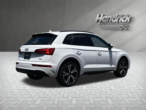 Used 2025 Audi Q5 2.0T Premium Plus AWD/4WD image 9