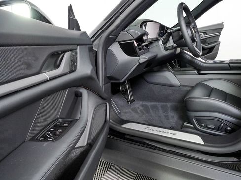 New 2026 Porsche Taycan AWD/4WD image 8