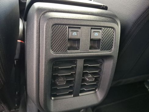 Used 2025 Ford Bronco Outer Banks AWD/4WD image 13