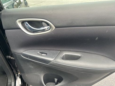 Used 2017 Nissan Sentra SR w/ Protection Package image 14