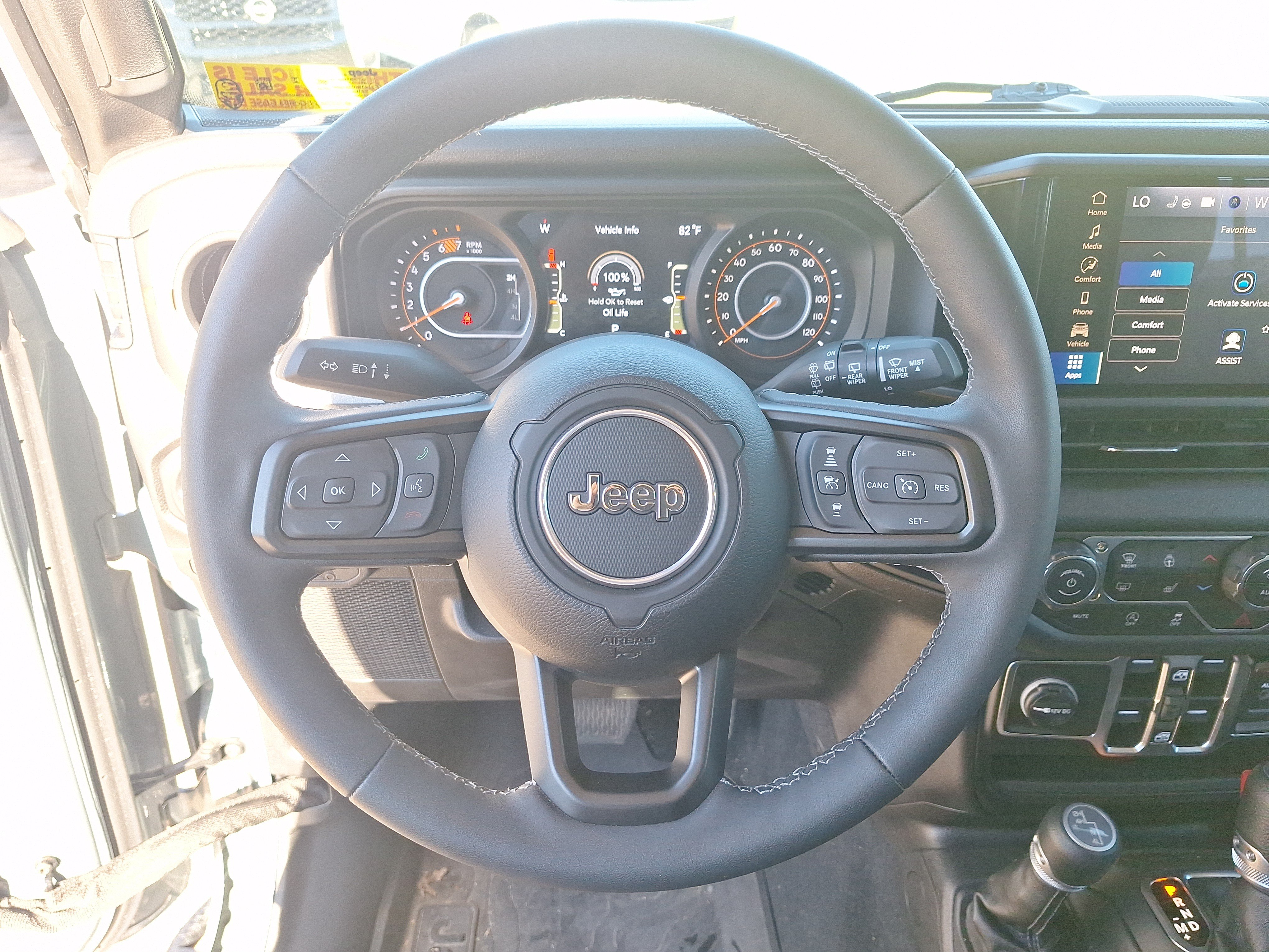 Used 2025 Jeep Wrangler Unlimited Sport AWD/4WD image 13