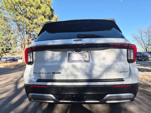 Certified 2025 Ford Explorer Platinum w/ LUX Leather Package image 6