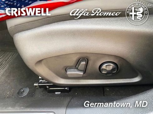 New 2024 Alfa Romeo Tonale Veloce image 21