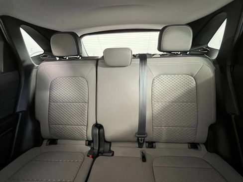 Used 2021 Ford Escape SE image 19
