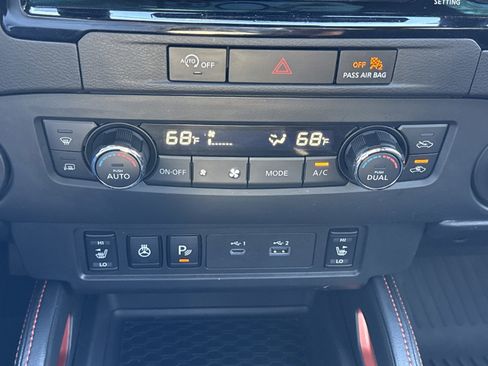 Used 2024 Nissan Frontier Pro-X w/ Pro Convenience Package image 27