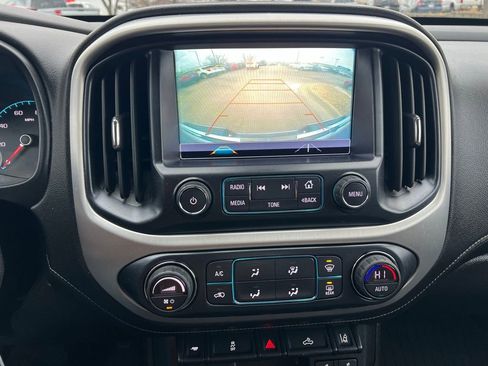 Used 2018 GMC Canyon SLT w/ Driver Alert Package image 30