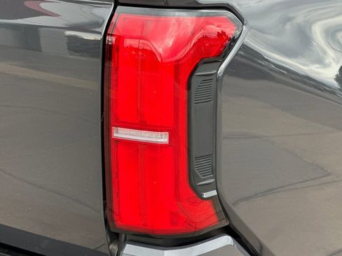 New 2026 Toyota Tacoma SR5 image 31