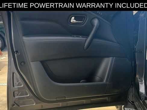 Certified 2024 INFINITI QX80 Luxe image 17