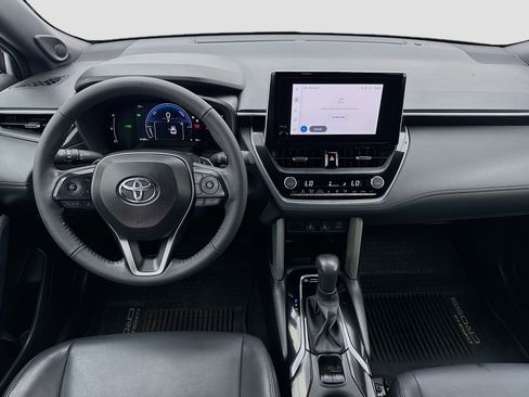Used 2024 Toyota Corolla Cross AWD Hybrid w/ Convenience Package image 15