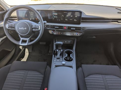 New 2026 Kia K5 LXS FWD image 16