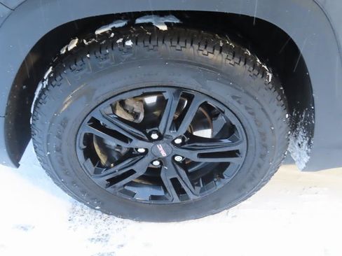 Used 2023 GMC Terrain AT4 w/ LPO, Floor Liner Package image 15