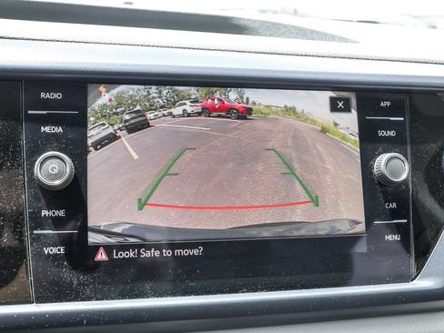 Certified 2023 Volkswagen Taos SE AWD/4WD image 7