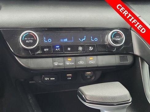 Certified 2023 Hyundai Elantra SEL w/ Preferred Accessory Package image 10