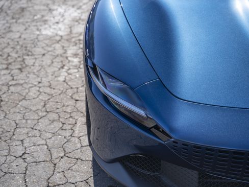 Certified 2025 Ferrari Roma Spider image 18