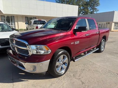 Used 2018 RAM 1500 Big Horn AWD/4WD image 2
