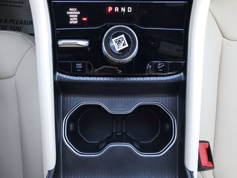 New 2025 Jeep Grand Cherokee Limited 4xe AWD/4WD image 26